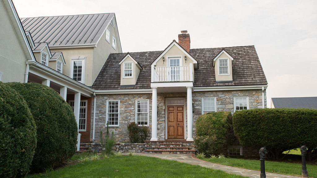 Finished roof on a suburban home